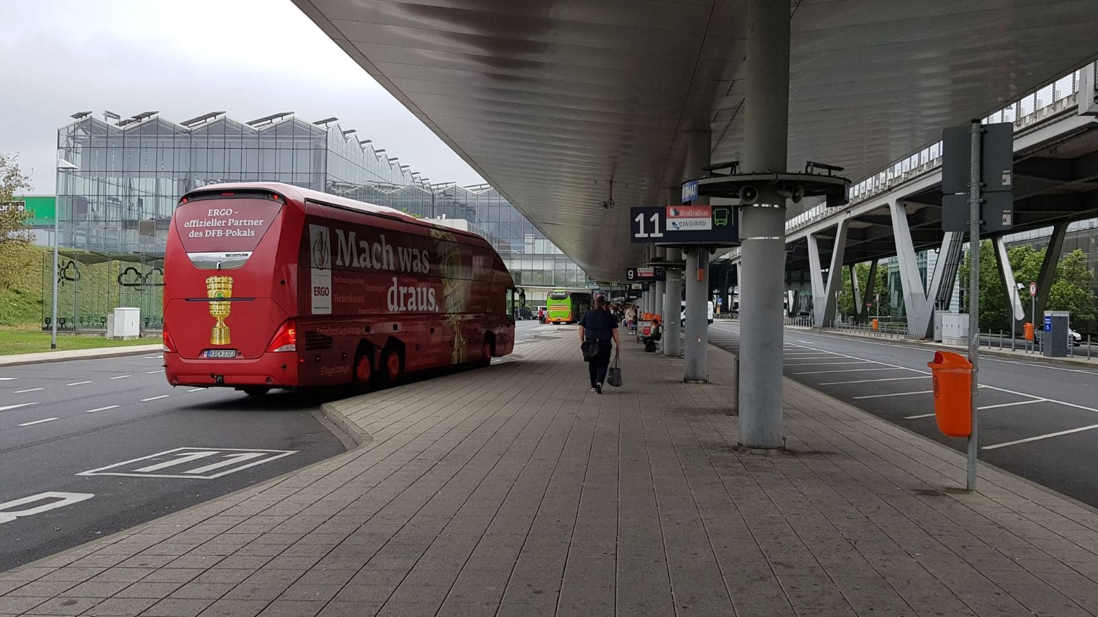 Fernbusbahnhof Flughafen Köln/Bonn